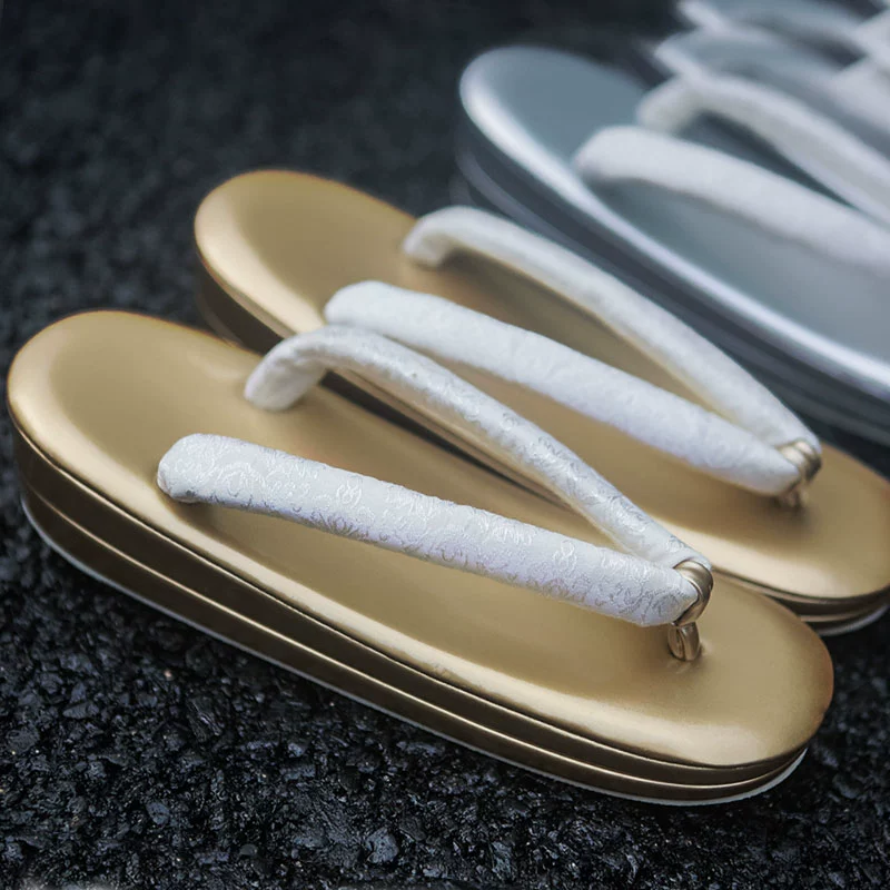 Sandali Geta giapponesi da don - Geta Wooden Sandal recensione e prezzo