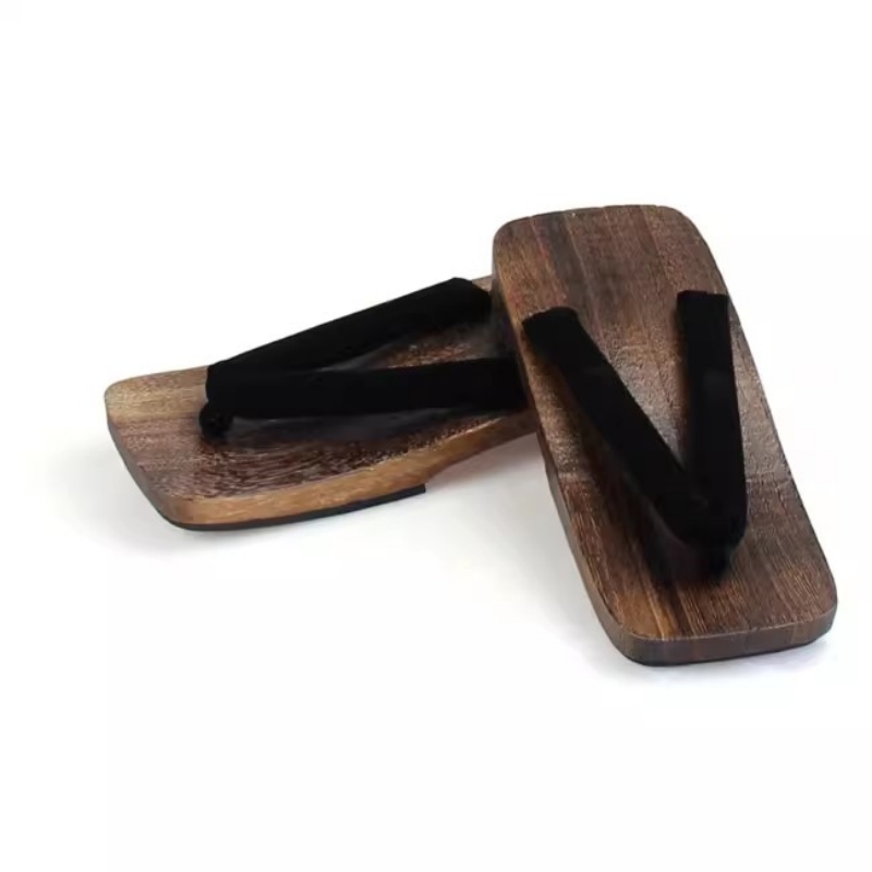 Sandali Estivi da Uomo in Legn - Geta Wooden Sandal recensione e prezzo